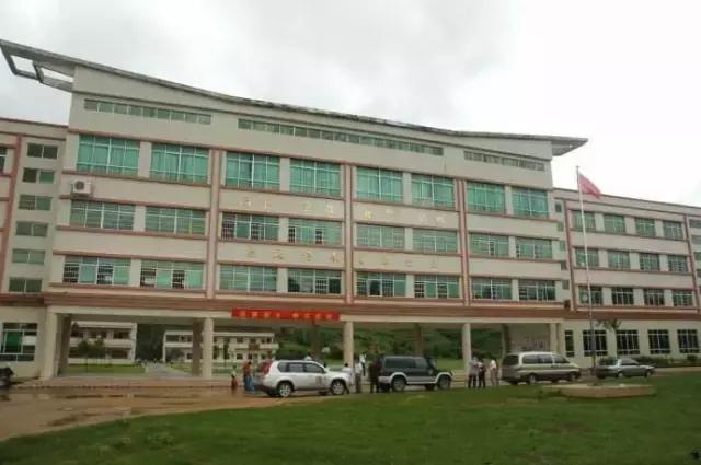 韶关足球学校,韶关十大顶尖学校