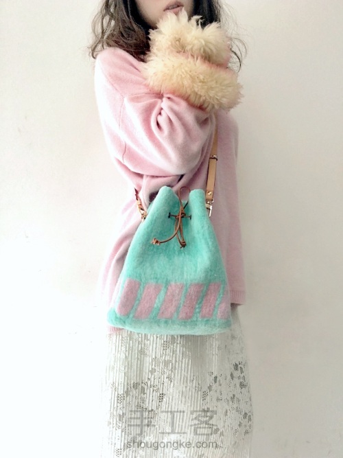 马卡龙撞色包包,马卡龙毛绒包