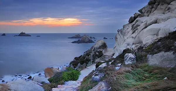 国内海边带小孩哪里好,哪个海边适合一个人带宝宝去玩