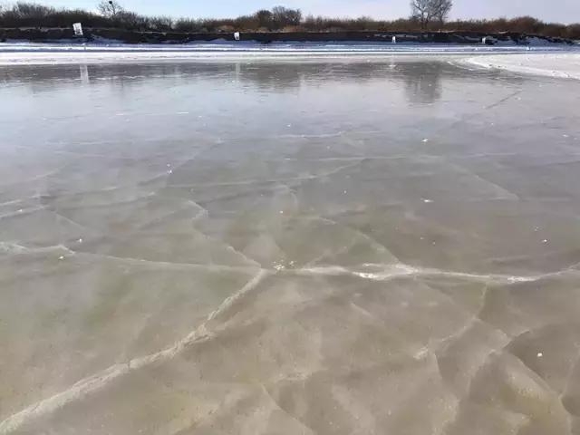 烧胎起步吓人,烧胎起步的原理