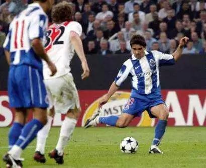 梅西和哈维哪个才是巴萨第一,梅西vs巴萨哈维