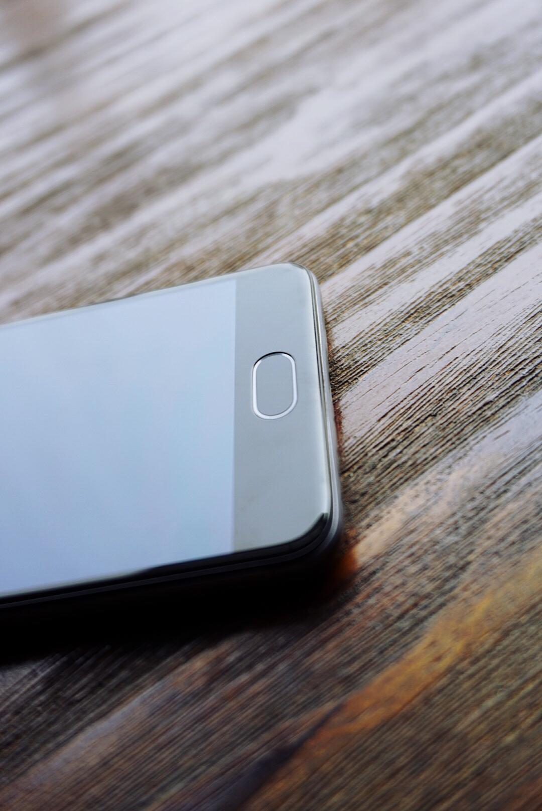 魅蓝5s手机评测视频,魅蓝5x测评