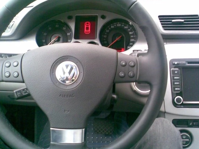 二手迈腾b6值得买吗,迈腾b61.8和2.0的区别