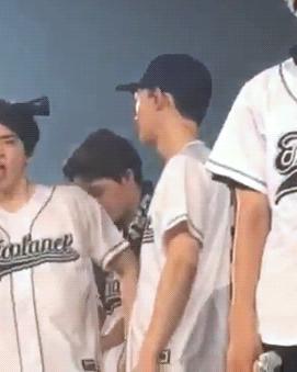 exo钟大最新视频,exo金钟大