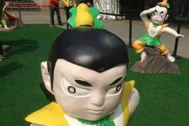 吸毒送外卖,断腿还裸贷……知乎1人分饰244角答题被封