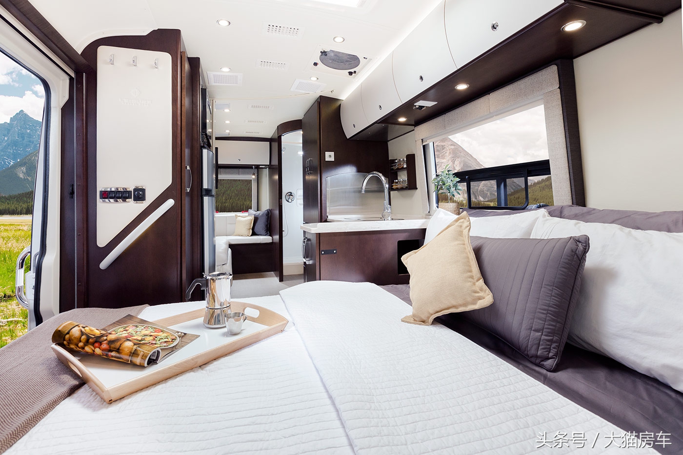 雪佛兰进口b型房车,雪佛兰c型房车新型