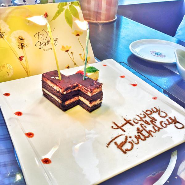 拎着小包包，带你去徐家汇撸美食啊