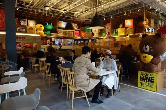 成都潮人喝什么？他们都去这些名堂多到爆的跨界咖啡馆！