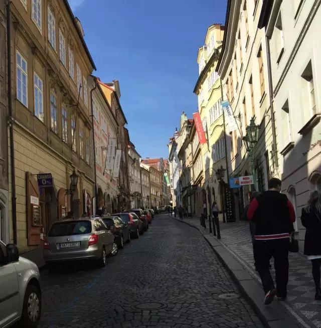 帕劳和冰岛,帕劳冰岛