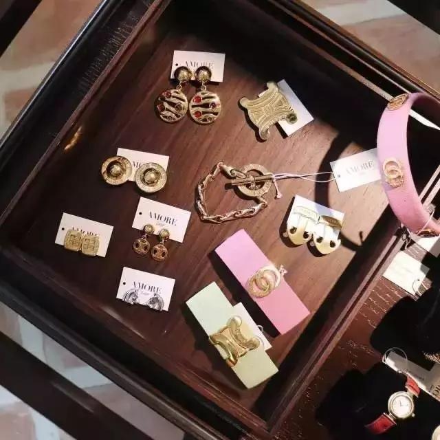 深扒|在日本中古店用1000块就能买只Chanel!