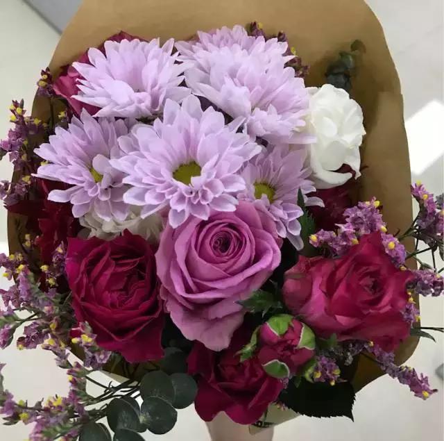 我们用1000元的教训告诉你:包月鲜花全是坑!一家都不推荐!