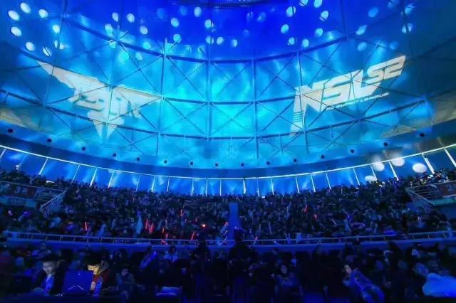逆战NSLS2总决赛现场座无虚席，堪比演唱会