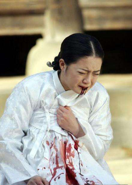 痰中带血究竟是怎么回事呢,痰中带血怎么回事中医