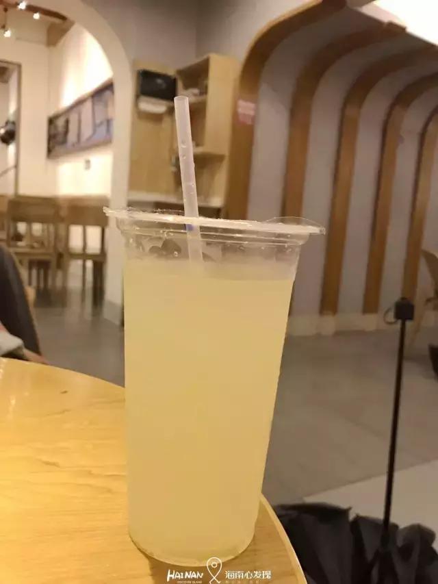 在最接地气的商圈怒喝12杯老盐柠檬水是一种什么样的体验？