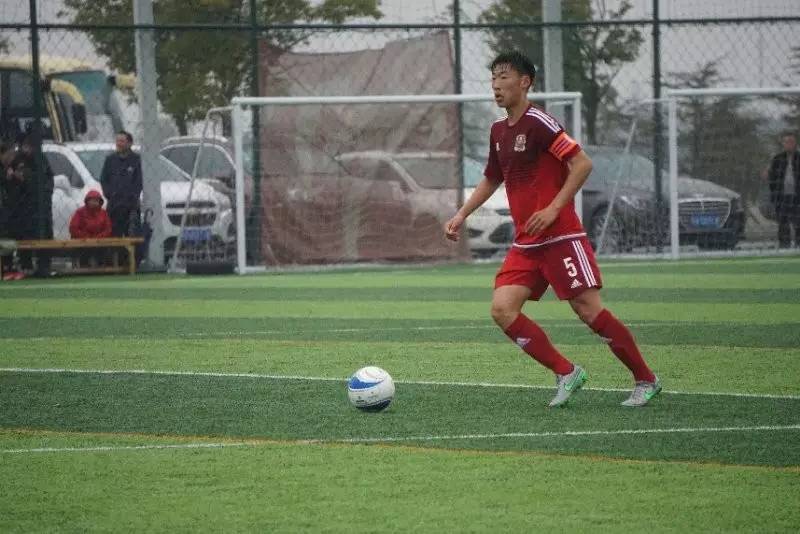 徐根宝快乐足球赢球才快乐,徐根宝范志毅根宝足球基地