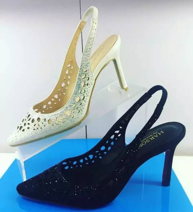 今日最流行的几款美鞋,能让你穿出时尚感的爆款美鞋