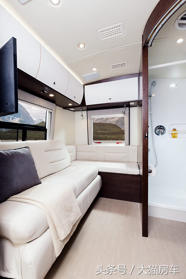 雪佛兰进口b型房车,雪佛兰c型房车新型