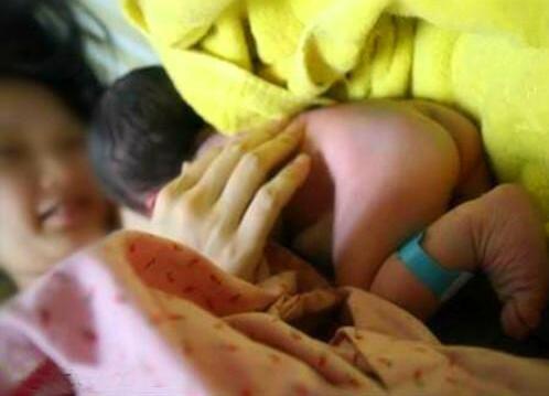 实拍生宝宝全过程：你知道生孩子的痛么？