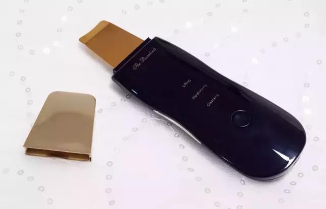 小姐妹们一起来，扒一扒冻龄美颜的黑科技！