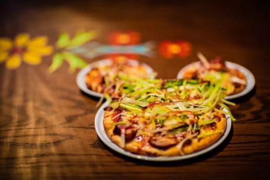 上海迪士尼乐园吃什么比较划算,上海迪士尼酒店住宿攻略