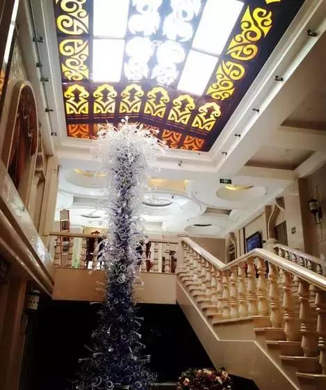 一起泡个温泉,温泉泡池冬天来一场暖暖温泉旅行