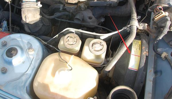 大宋的阿曼日记：中国人买三手日产达特桑280ZX