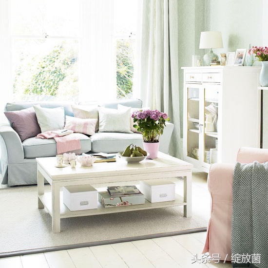 出租房怎么布置才温馨又省钱,出租屋最温馨的装饰