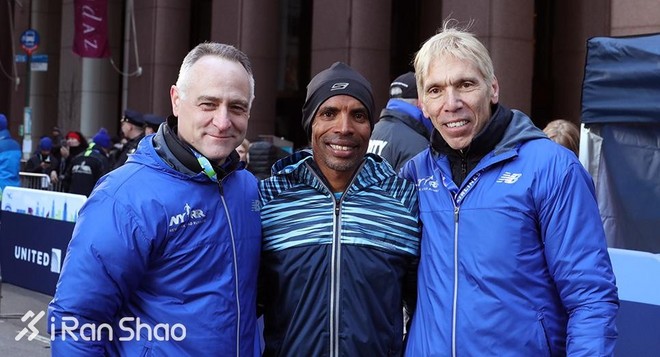 2017纽约半马:美女赫德三连霸金发师妹破纪录