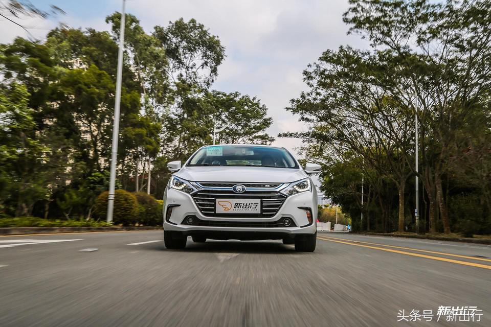 比亚迪秦plusdmi试驾0到100加速,比亚迪秦80和秦100有什么区别