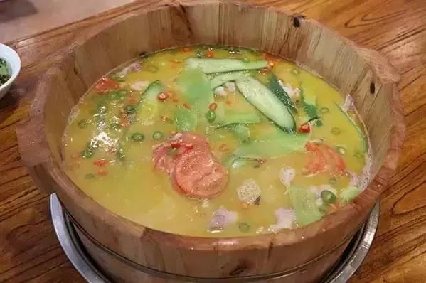 草帽石锅鱼正宗做法,草帽鱼蒸汽石锅鱼家常做法