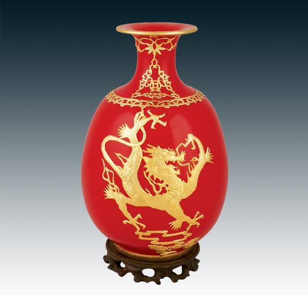 如果奇迹有颜色，那一定是中国红！小鲜肉超爱的那一抹红