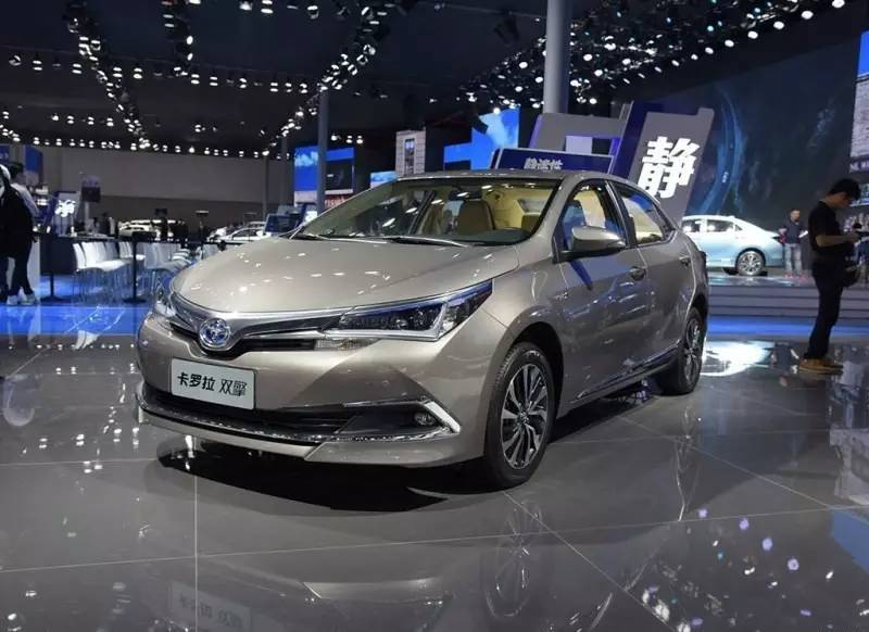 手动模式速度不够升不了挡吗,车静止状态抖动是什么原因