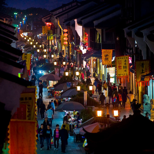 杭州南宋御街攻略视频,杭州十大景点南宋御街