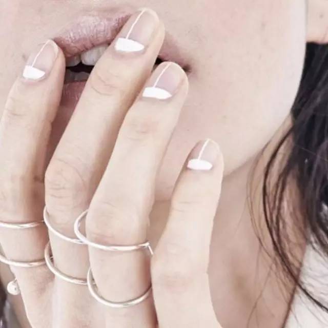 现在最流行美甲款式,2020美甲流行款式视频