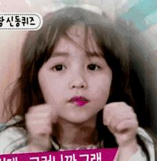 你说我不算一个称职的Sneakers，但我有最早的一款“袜套鞋”