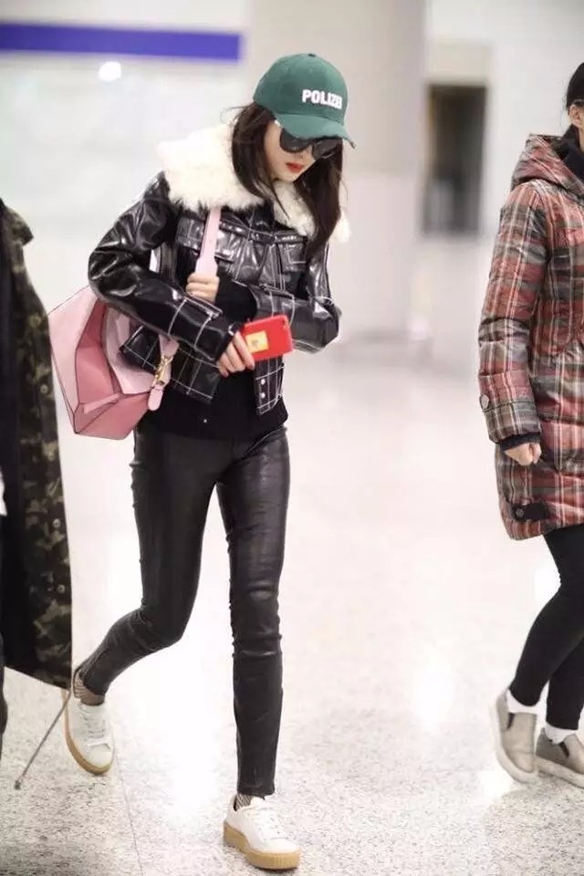 倪妮同款牛仔裤什么牌子,倪妮同款锥形牛仔裤