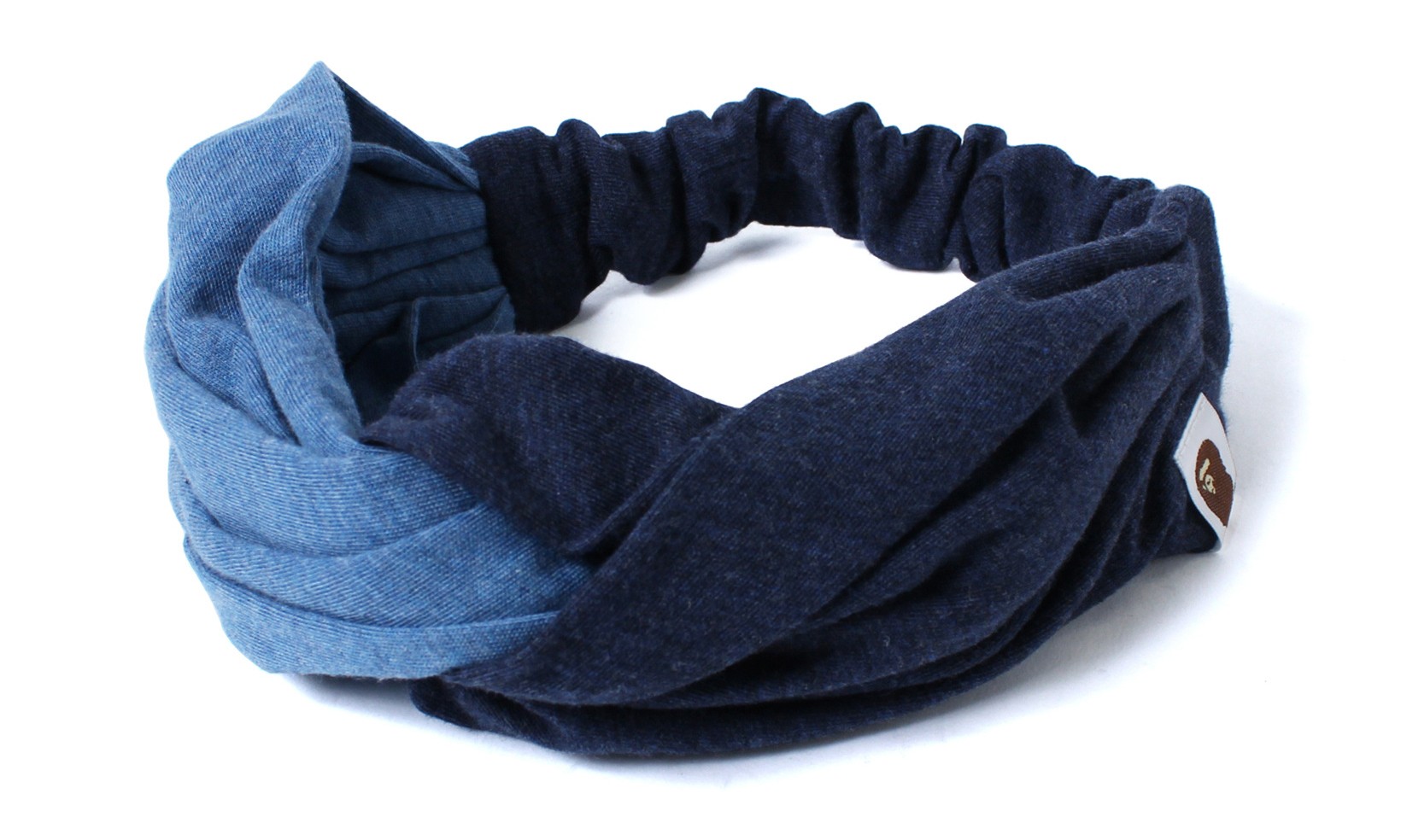 潮牌bape联名外套,潮牌bape鞋