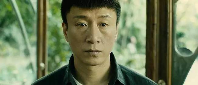 这个像*品毒**一样的男人,让*欲人**罢不能