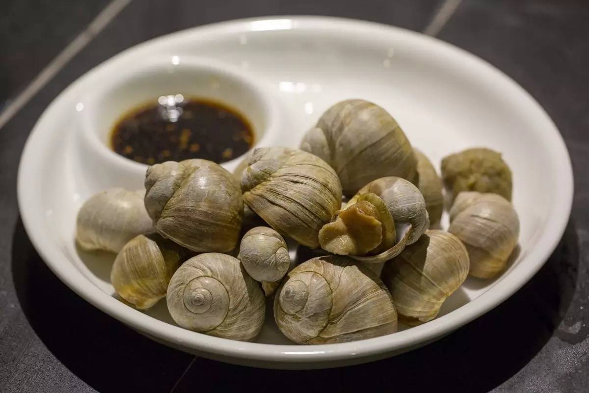 大连海洋馆搬运动物,大连空运的海鲜