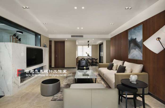 客厅浅色地砖踢脚线,现在装修流行地砖踢脚线