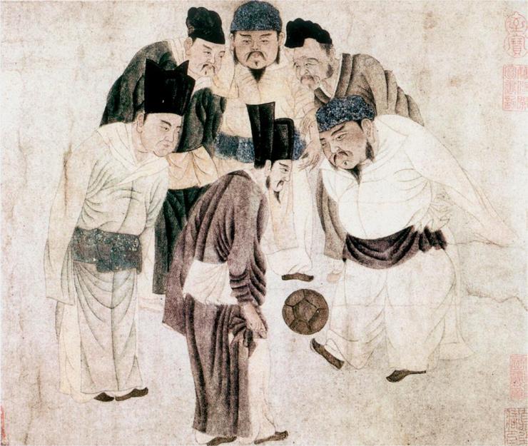 谈中国古代蹴鞠的兴衰,关于足球的起源论文1000字