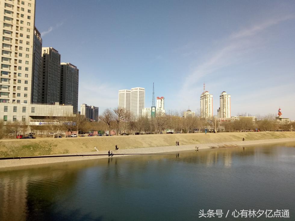 1600万全景摄像头,1600万前置摄像头好用吗