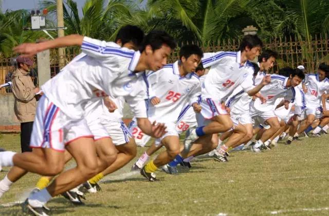 战胜韩国是因为更能跑吗？说起耐力搞足球的人都是一把鼻涕一把泪