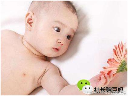 小孩全身小红点是湿疹还是痱子,婴儿脸上起红疙瘩不痒是什么原因