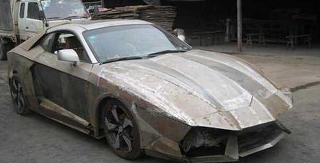 一位小伙造一台概念版兰博基尼,年轻小伙用自家破车造兰博基尼