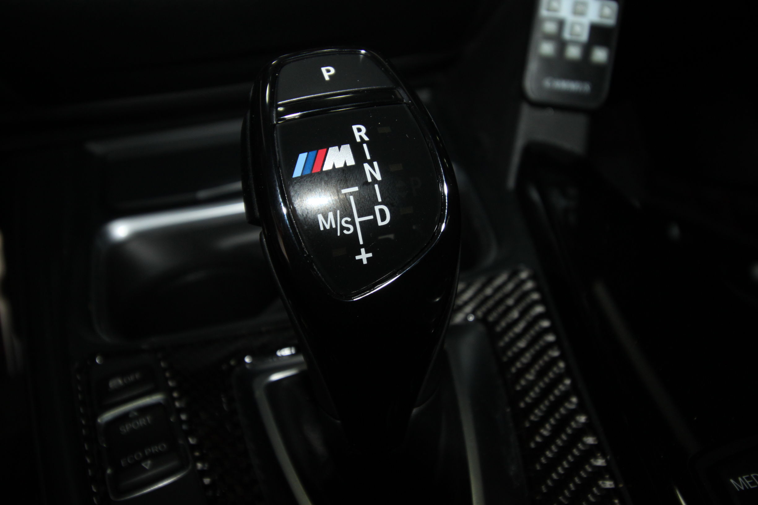 全新宝马4系两门轿跑改装,宝马4系硬顶改装黑武士