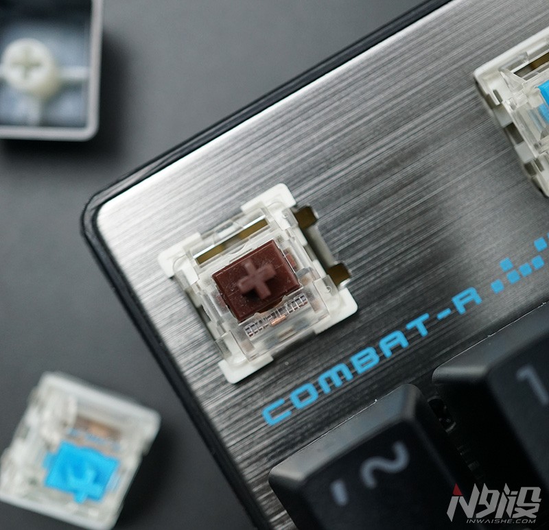 宜博键盘k753怎么调灯光,宜博k753拯救者机械键盘