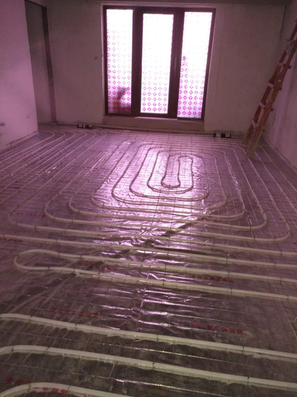 安装大金地暖价格,二联供空调地暖系统价格