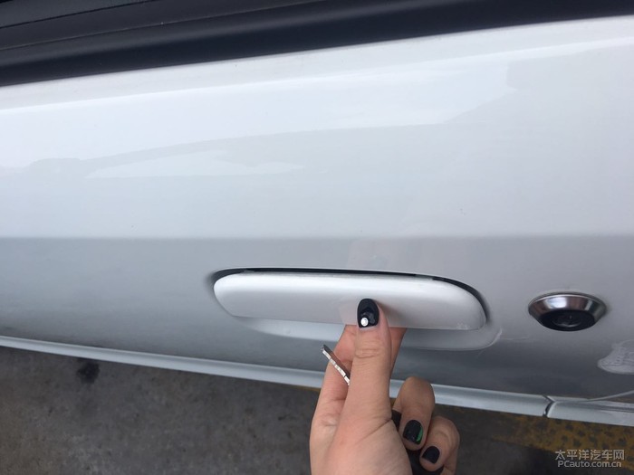 小公举提奥拓，小车也幸福