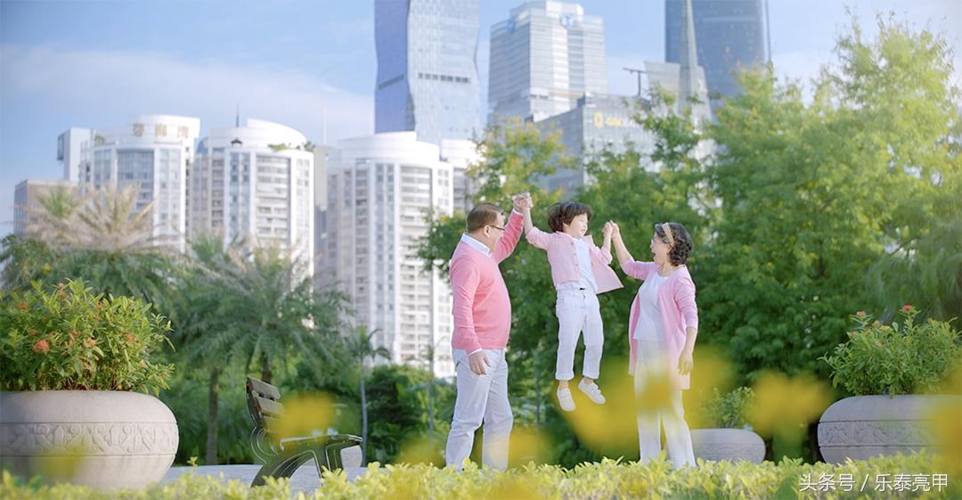 洗衣服会得灰指甲,按脚会得灰指甲吗